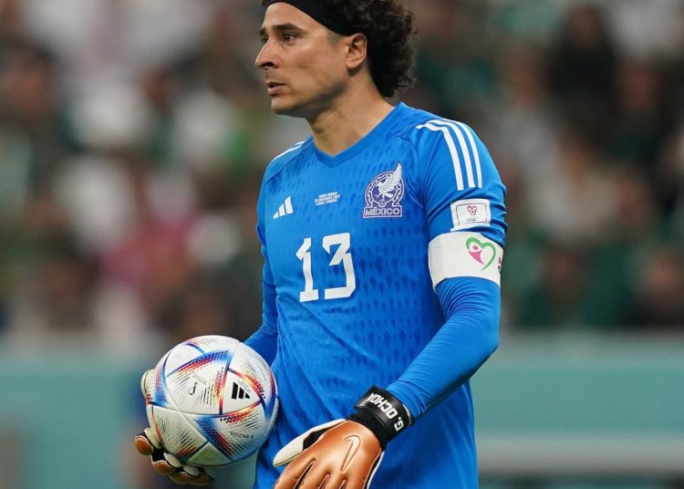 OFFICIAL: Mexican goalkeeper Guillermo Ochoa has announced he will retire after …
