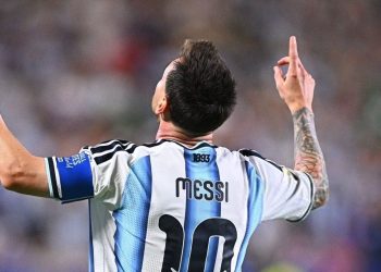 Lionel Messi and Cristiano Ronaldo are the only two players in history to score …
