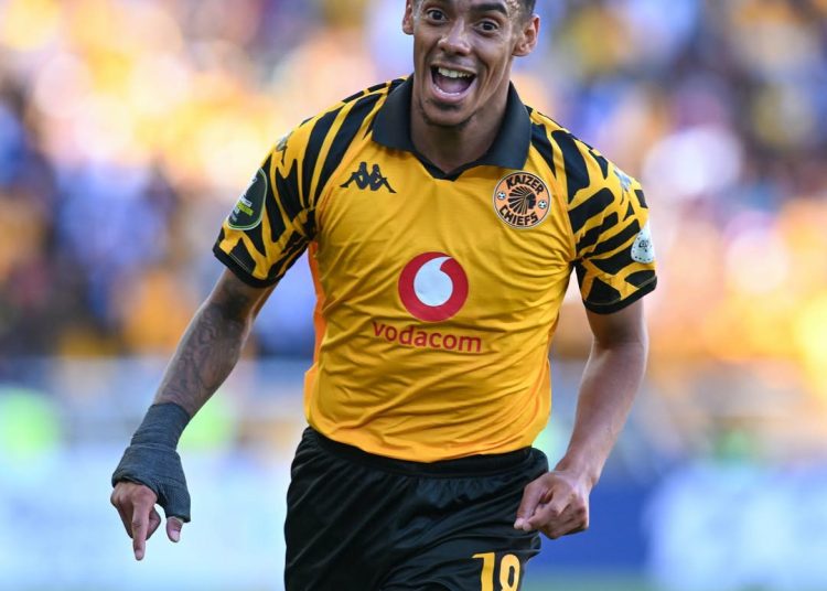 BREAKING  Dillan Solomons will remain at Kaizer Chiefs for one more year after s…