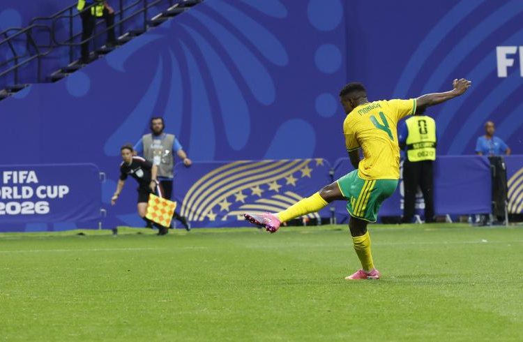 Broos Hails Mokoena’s Mentality But Bemoans Suspension