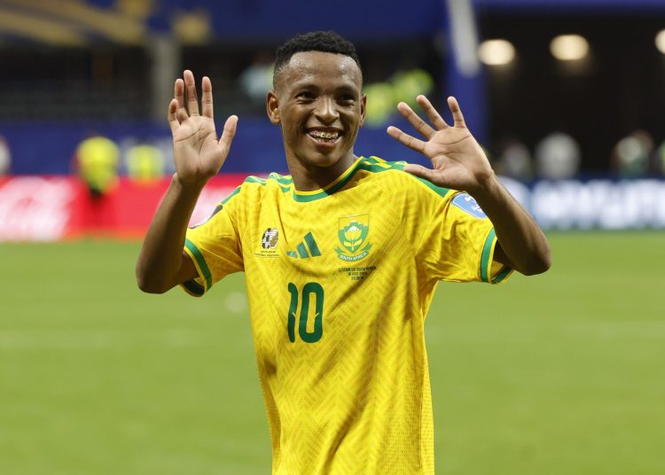 Mofokeng – What Broos Told Me Before HT Sub