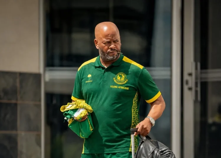 Mngqithi:’Someone blocked my move to Kaizer Chiefs’
