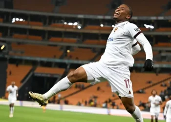 Transfer report: Kaizer Chiefs offer cash and players to buy Stellenbosch star