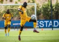 MIERDA! Kaizer Chiefs star breaks his arm