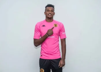 Kaizer Chiefs allow Ntwari to feature against them