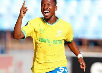 Mamelodi Sundowns are signing Cassius Mailula and Olisa Ndah for free Smart bu…