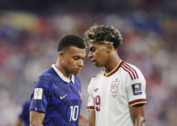 Lamine Yamal and Kylian Mbappé have faced each other 11 times. Lamine Yamal won…