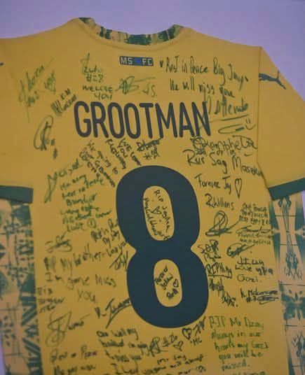 Mamelodi Sundowns should permanently retire jersey No.8 for the sake of Jayden A…