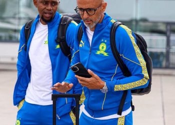 Mamelodi Sundowns and Orlando Pirates tracksuits, which one is more beautiful?