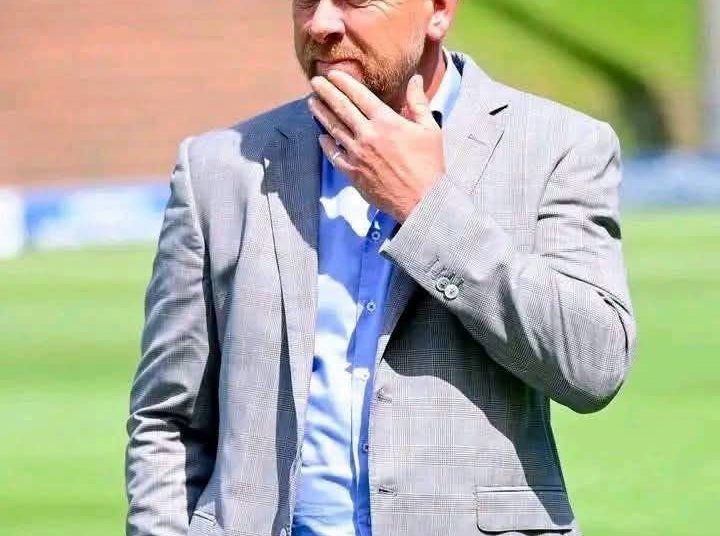 Asante Kotoko have officially named Eric Tinkler as their new head coach.  The S…