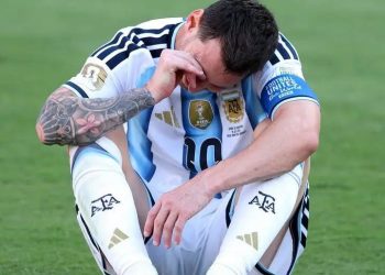Dear Messi, Thank you for giving us a childhood, a million highlights, and endle…