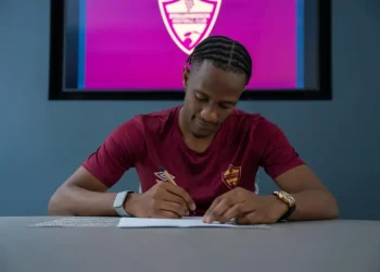 Transfer news: Gavin Hunt gets out the chequebook at Stellenbosch FC