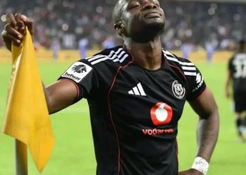 BREAKING:  MAS Fes of Morocco have completed the signing of Tshegofatso Mabasa.
…