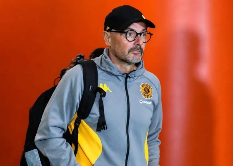 Kaizer Chiefs coach responds to Bobby Motaung