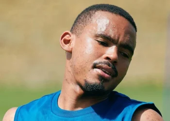 Orlando Pirates get tempting Oswin Appollis offer
