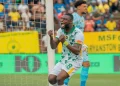 Chiefs and Pirates target urged to make financial decision before leaving PSL club