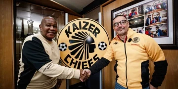 ‘The coach is not good enough’: Ex-Chiefs star not convinced by Da Cruz