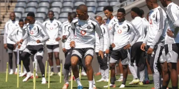 Will ex-Kaizer Chiefs coach return to topple Orlando Pirates?