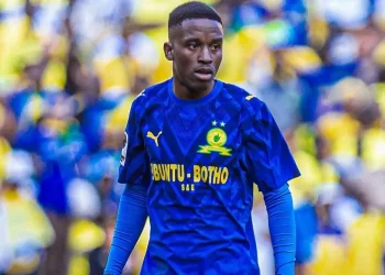 Carling Knockout Cup: Siyanda Ndlovu stunner helps Sundowns