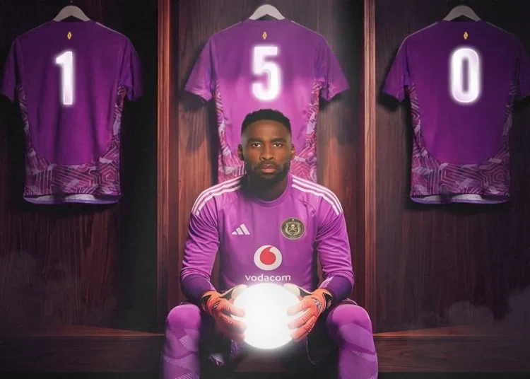 Sipho Chaine cementing his legendary status at Orlando Pirates